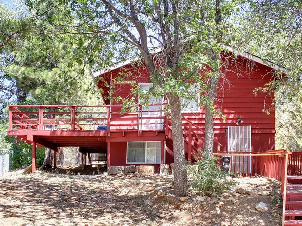 301 Vista Ln, Sugarloaf, CA 92386