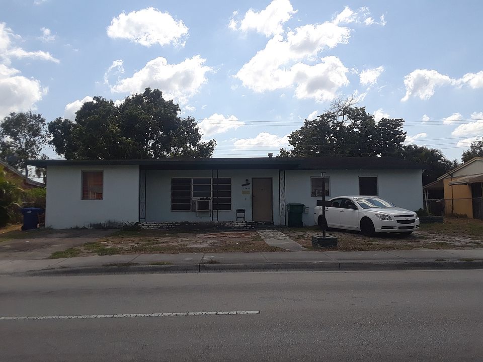 1st image of 17401 NW 47th Ave