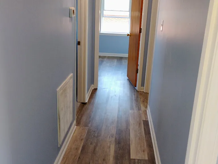 736 Mike St — Photo 5