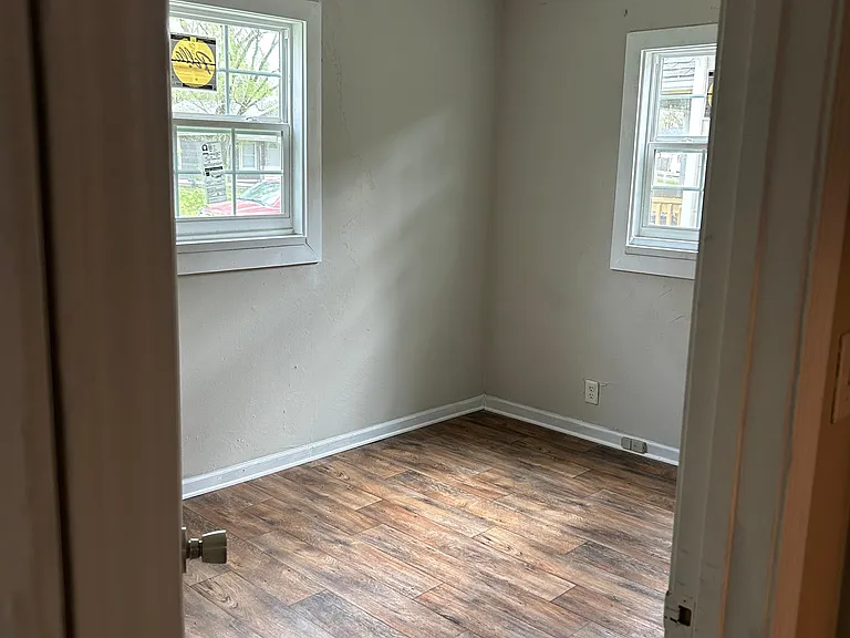 2950 N Colorado Ave — Photo 7