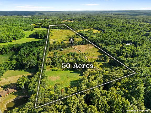 3rd image of 299 Hunts Meadow Road