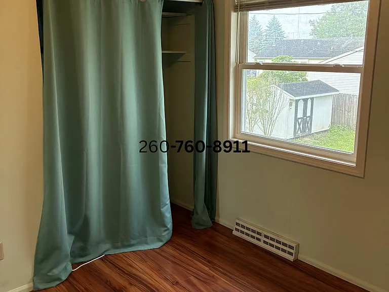 2727 Princeton Ave — Photo 11