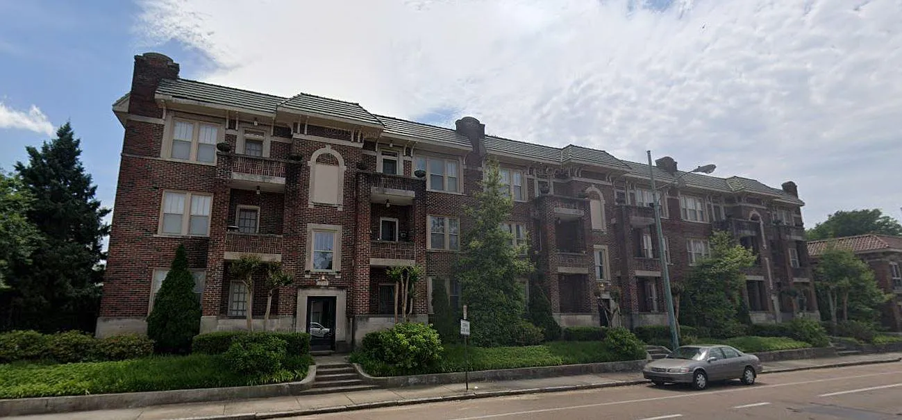 2 bed, 2.5 bath, 1240 sqft, $1,800 — Photo 1