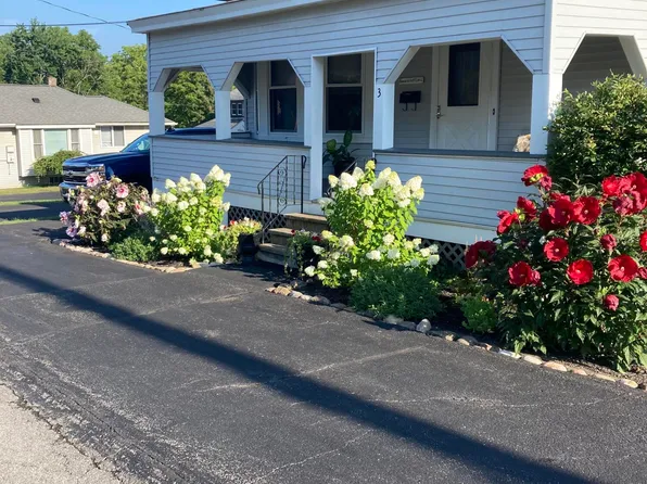 (undisclosed Address), 