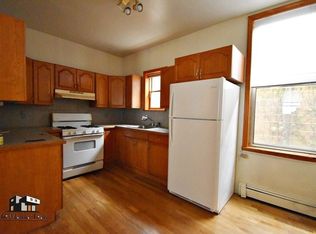 17 Conselyea St #1R, Brooklyn, NY 11211