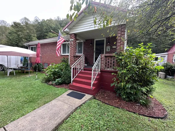 1400 Stewart St, Welch, WV 24801