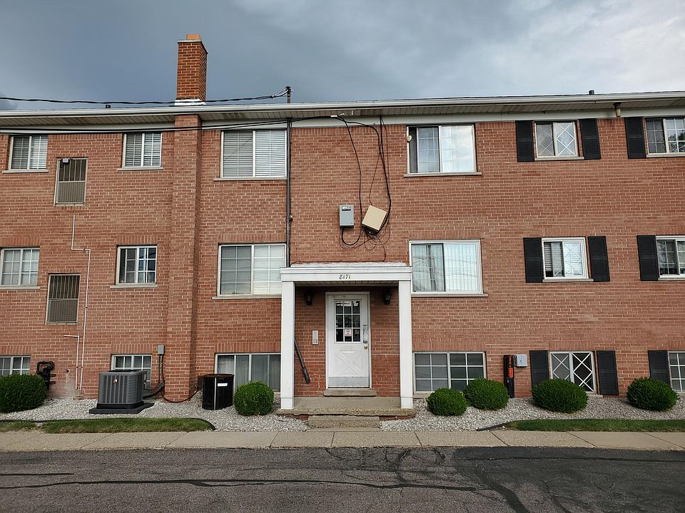 1st image of 8171 Denwood Dr APT 4