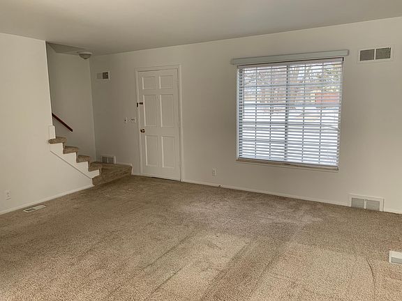4th image of 207 Olympia Dr