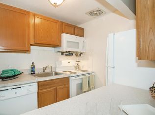 Autumn Ridge, East Haven, CT 06512