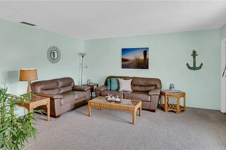 6 Vista Palm Ln #202 — Photo 1
