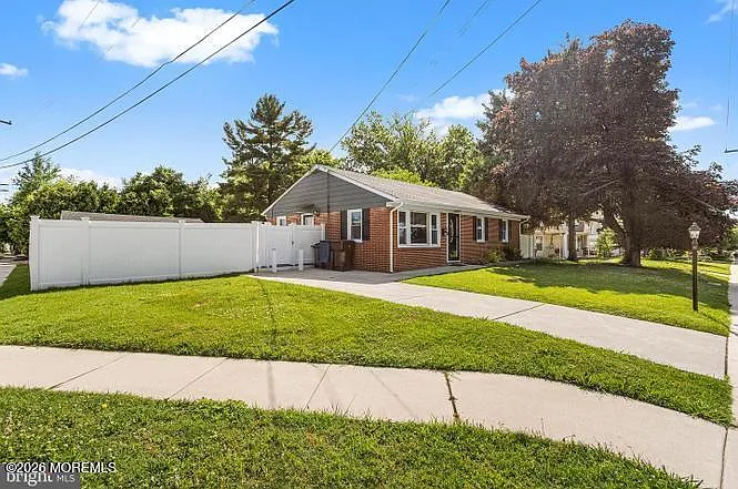 28 Bailey St