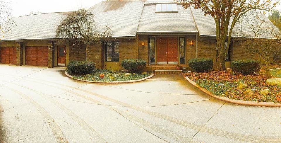 1st image of 913 Braxton Ct