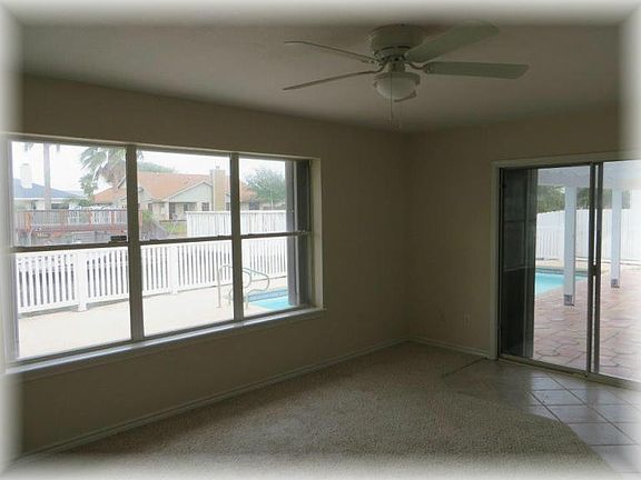 3rd image of 13822 Jolly Roger St