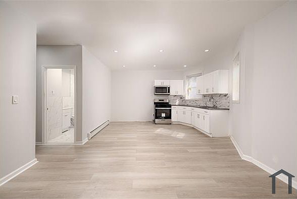 1st image of 58 Cleveland St #1