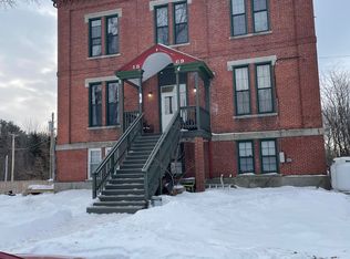 8 Court St #C, Alfred, ME 04002