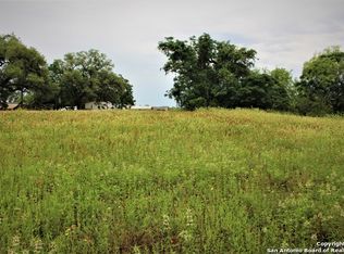 165 County Road 6717, Natalia, TX 78059