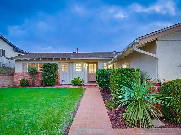 4th image of 7925 Cinnabar Dr