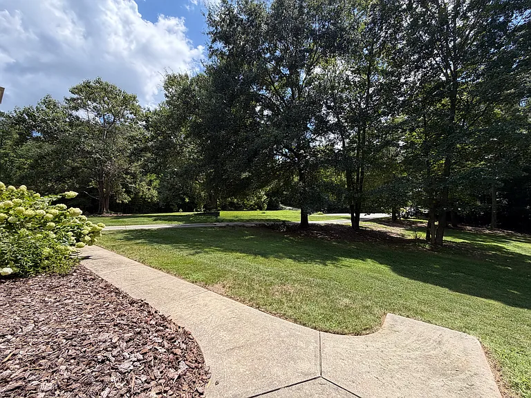 617 Lakeview Landing Rd — Photo 55