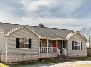 110 Sunrise Acres Rd, Stokesdale, NC 27357