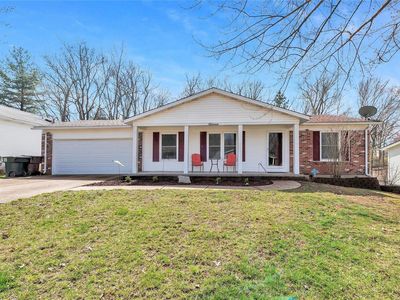 11 Oak Creek Dr, Saint Peters, MO, 63376