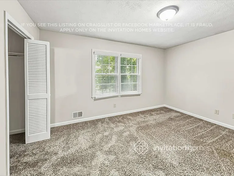 3158 Larkspur Cir — Photo 12