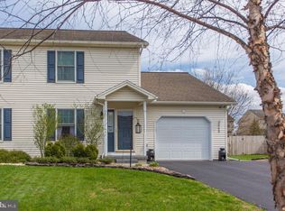 3668 Mountain Shadow Dr, Fayetteville, PA 17222