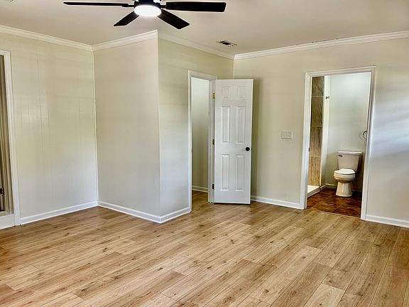 5th image of 106 Deerfield Dr