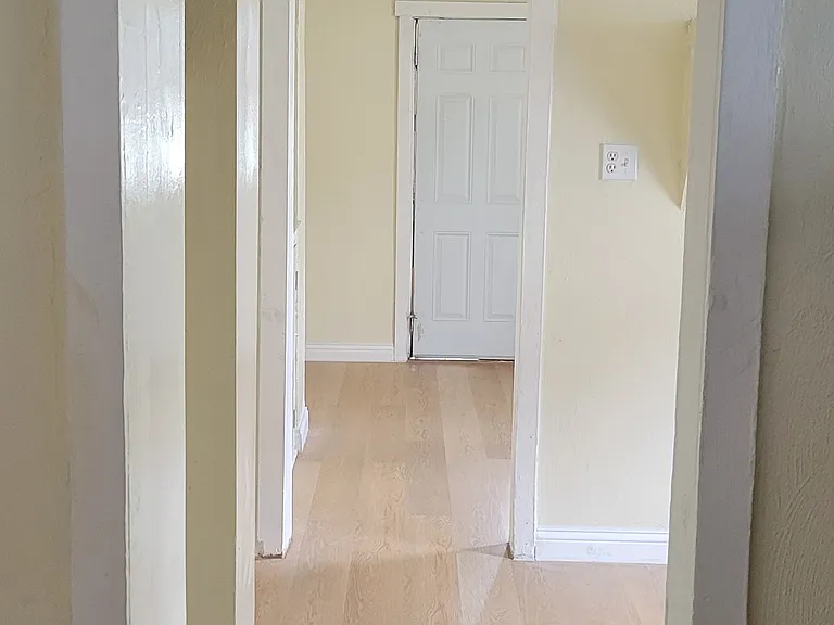 3443 Clearview Ave #2 — Photo 9