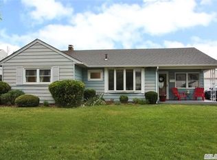2549 Arleigh Rd, East Meadow, NY 11554