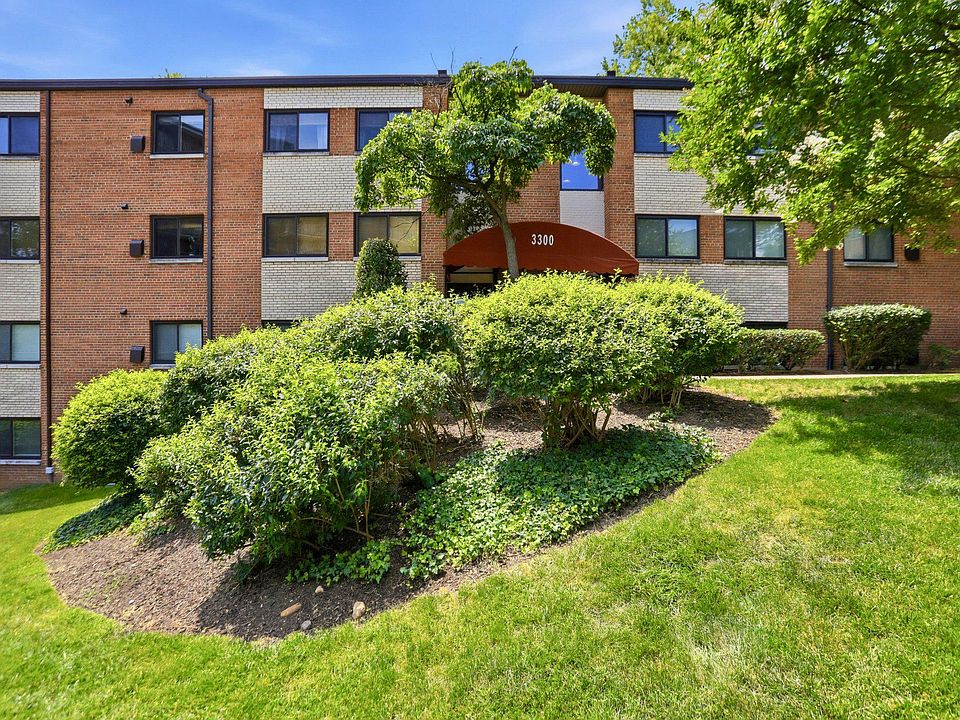 1st image of 3300 S 28th St APT 402
