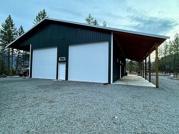 2nd image of 421 Cherry Creek Rd