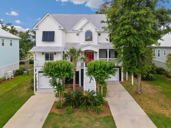 166 Cayman Loop, Pawleys Island, SC 29585