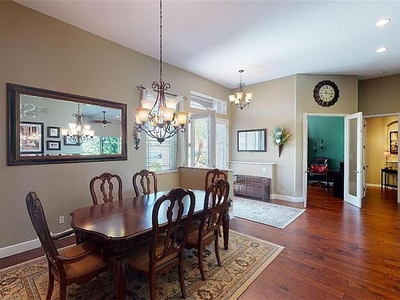 5th image of 2870 Grazeland Dr