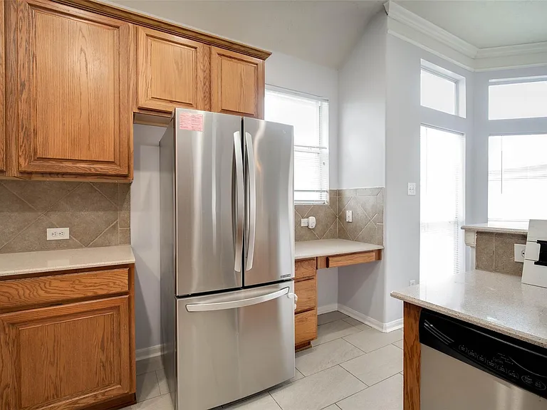 9323 Hillhaven Ct — Photo 13