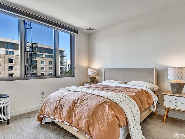 255 Berry St #703 — Photo 7