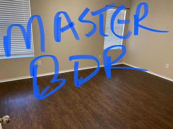 5th image of 608 Destin Dr