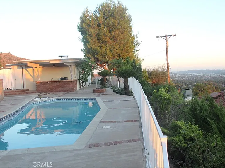 1345 Paseo Redondo — Photo 22