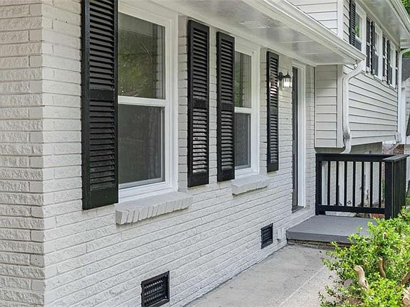 3rd image of 5678 Deerfield Ct S