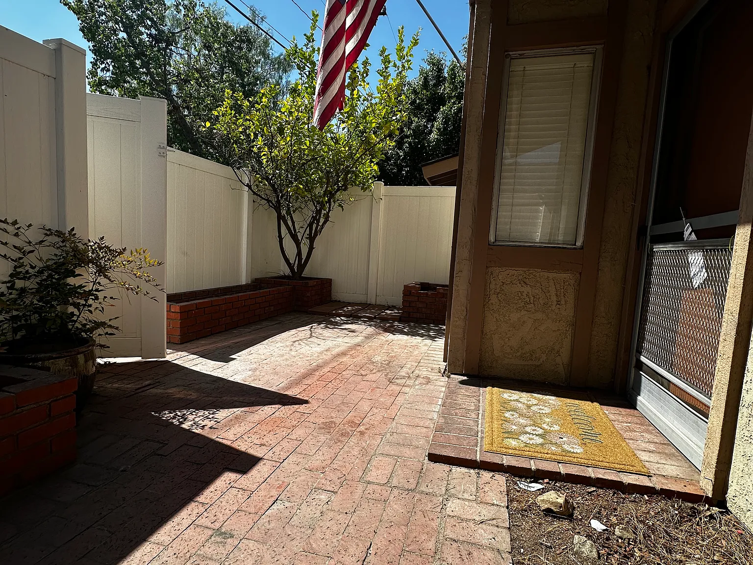 3 bed, 2.5 bath, 1344 sqft, $2,995 — Photo 3
