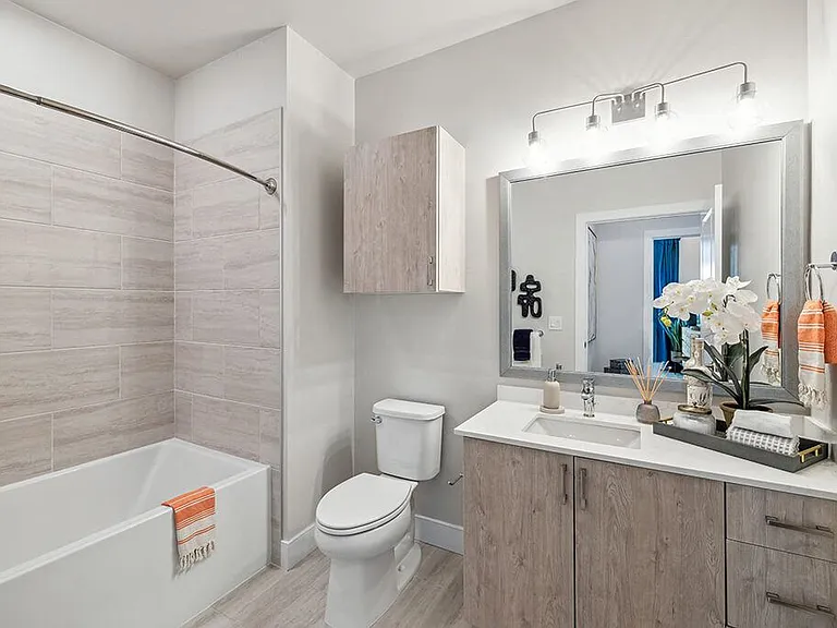 The Braydon Apartments — Photo 25