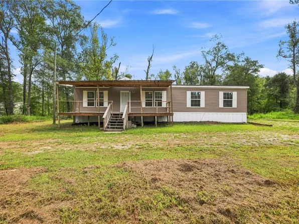 30610 Crain Rd, Albany, LA 70711