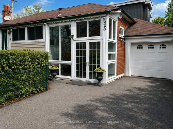 43 Ridgemoor Ave, Toronto, ON M1N 1M5