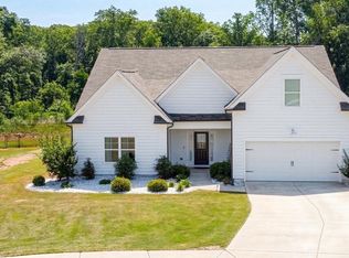 398 Grand Oaks Ave, Bethlehem, GA 30620