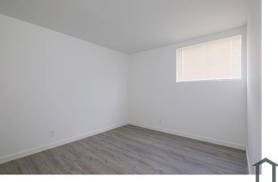 5th image of 13605 NE 3rd Ct #210