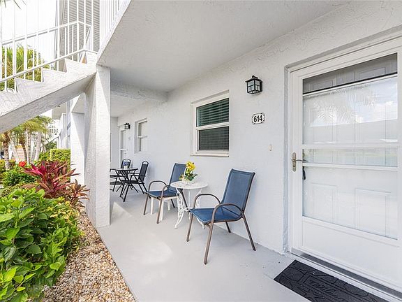 3rd image of 26420 Rampart Blvd Unit 614
