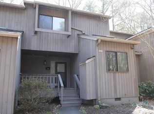 402 Fairoaks Cir, Chapel Hill, NC 27516