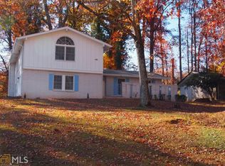 3054 Green Valley Dr, East Pt, GA 30344