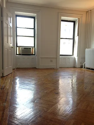 Rented by Rolling Stone Realty LLC | media 12