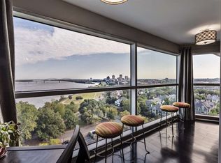 655 Riverside Dr PENTHOUSE 1403, Memphis, TN 38103