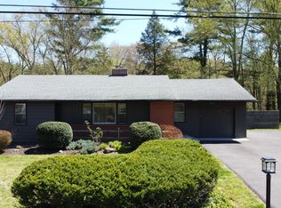 26 Wayside Dr, Hurley, NY 12443